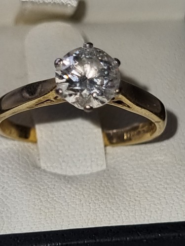Diamond solitaire 18ct - , yellow