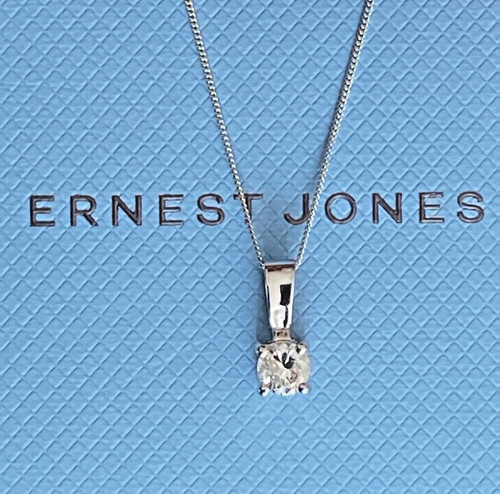 Ernest jones 9ct white gold - jones,