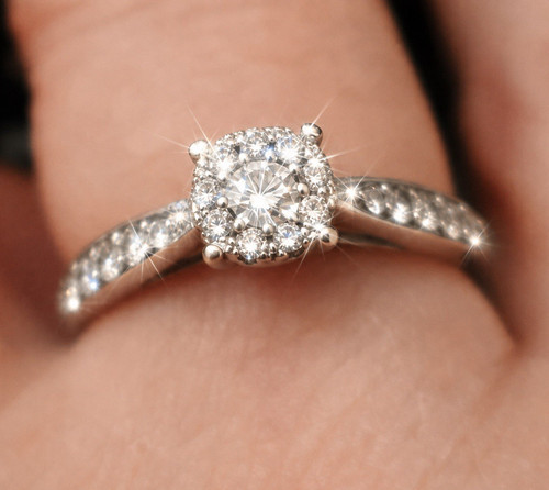 Ernest jones stunning 9ct - jones,