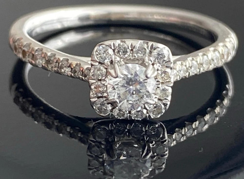 18ct white gold 5ct natural - gold, 0.5ct