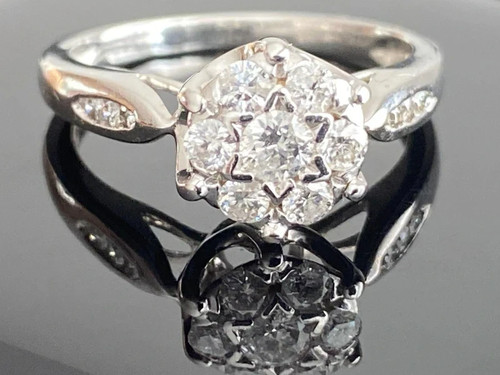 18ct gold engagement ring - 18ct,